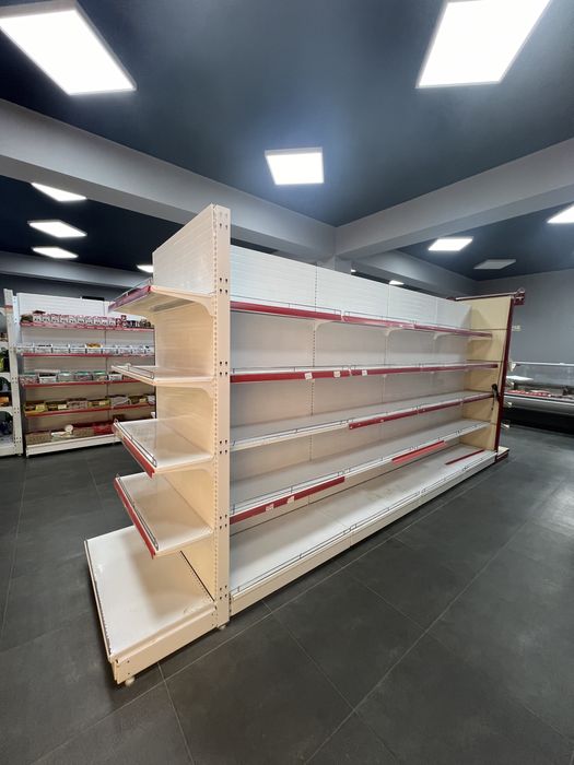 Холодильники и стелажи