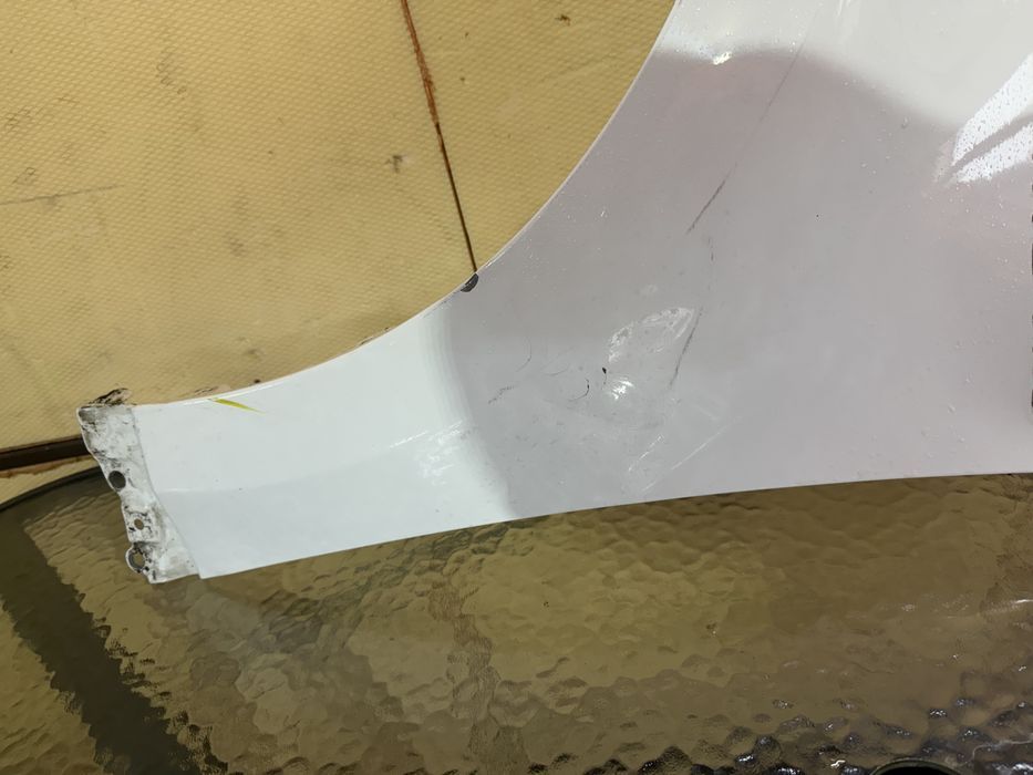 aripa stanga fata toyota yaris