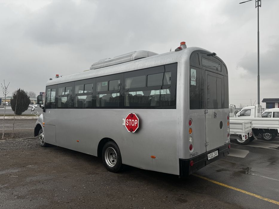 Продается школный автобус.