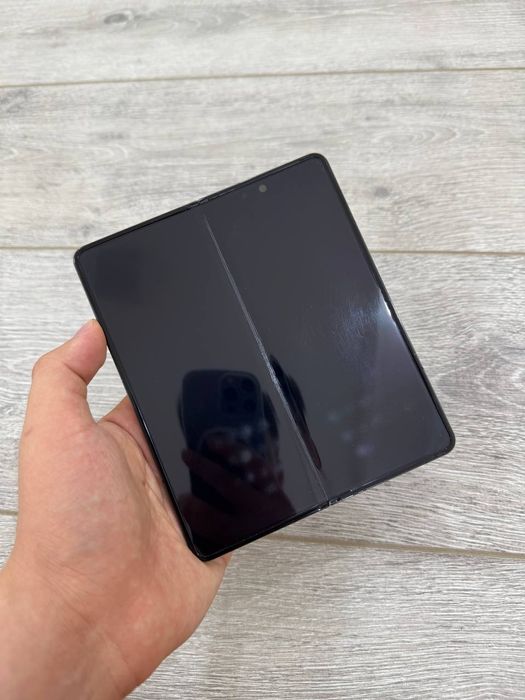 Samsung Z Fold 4.  512 Skidkada