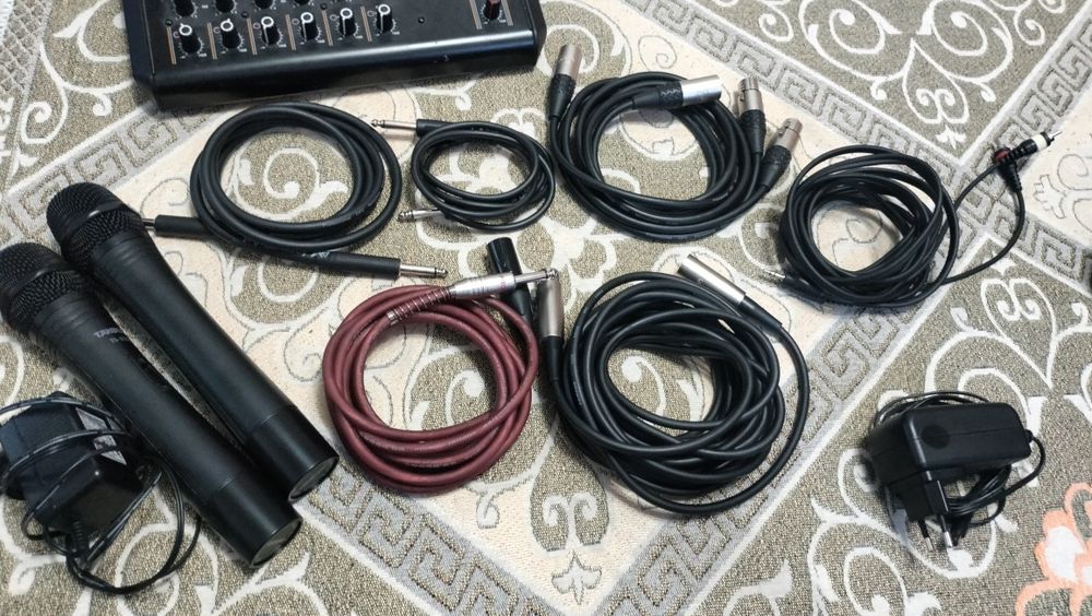 Музыкальный аппаратура сатылады