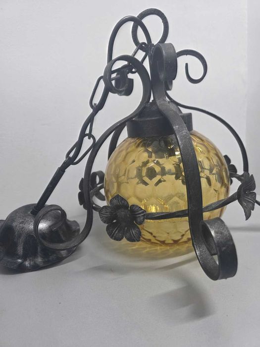 Полилей кованo желязо