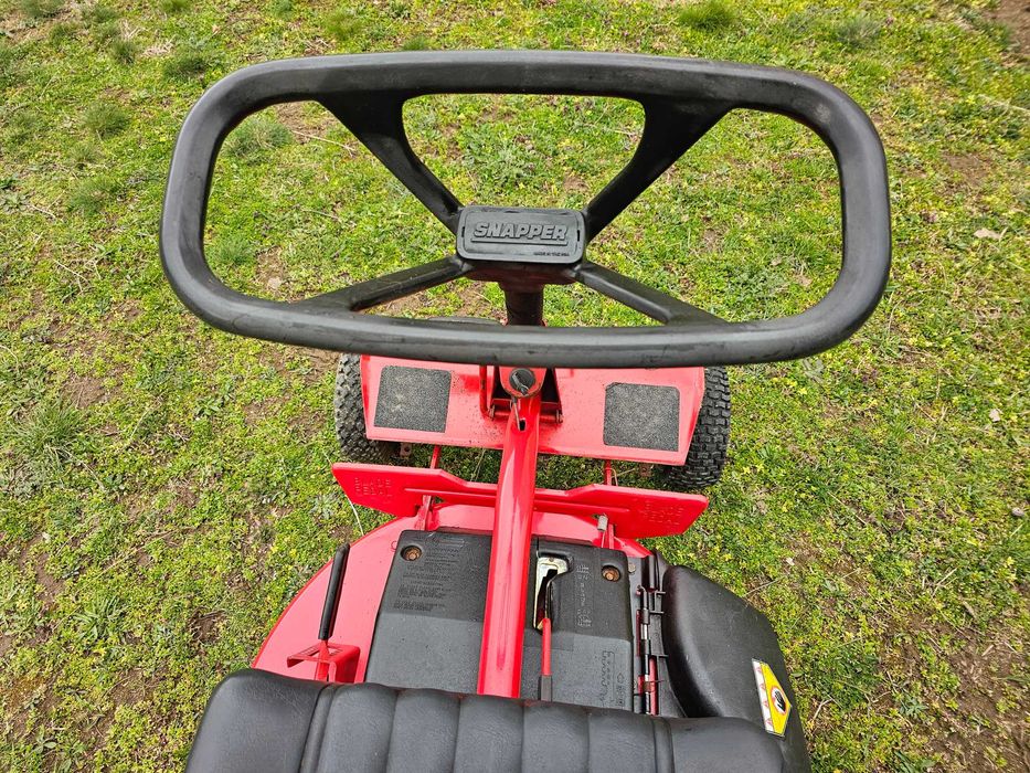 Тракторна Косачка Briggs&Stratton/SNAPPER. Като НОВА