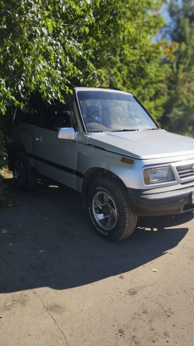 Продам машину Suzuki Escudo