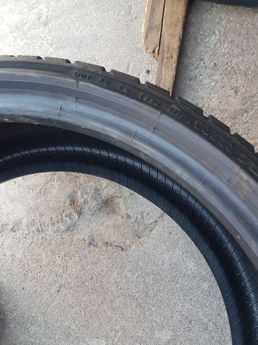 Гуми зимни-20цола-255/30-1бр.-70€-."PIRELLI "