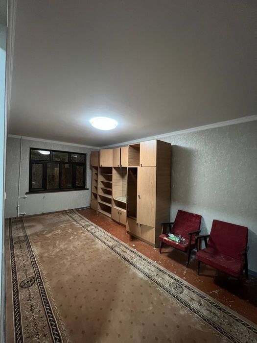 Продаётся 3 ком квартира 8 микро район