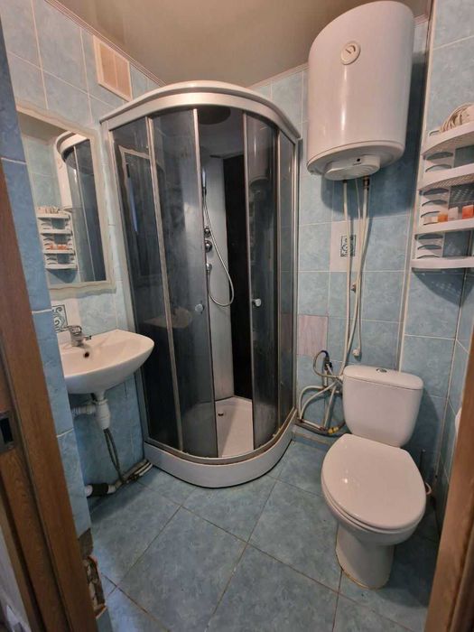 Дава се под наем Двустаен апартамент в София, Горубляне - 48 кв.м за 375 € - Снимка #2