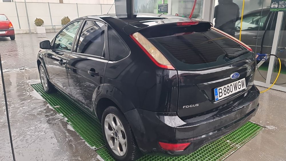 Ford Focus 2 facelift cu gpl de fabrica , sonorizare Sony Clima 2 zone