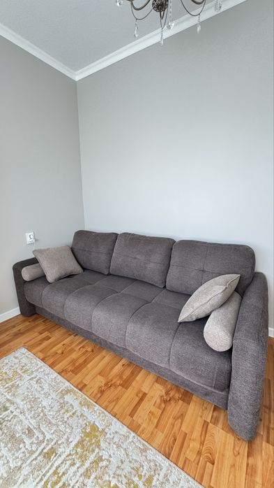 Диван раскладной б/у Авалон Ariba