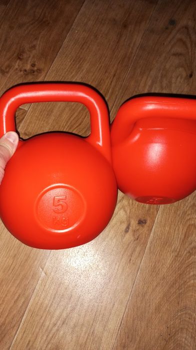 Гири спортивные.