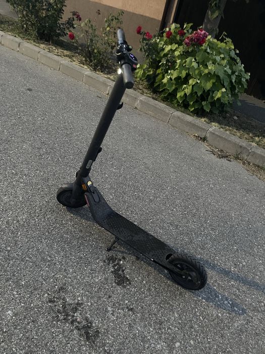 Trotineta electrica ninebot E22D