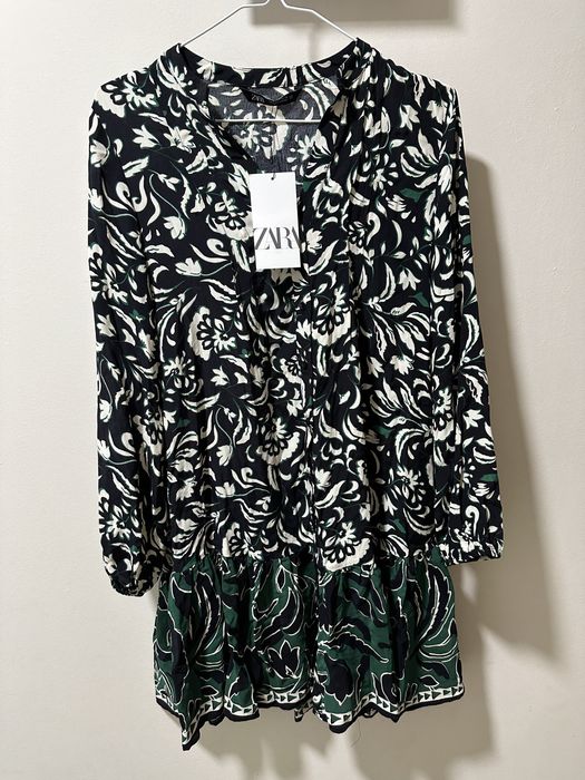 Чисто нова!! Дамска рокля Zara