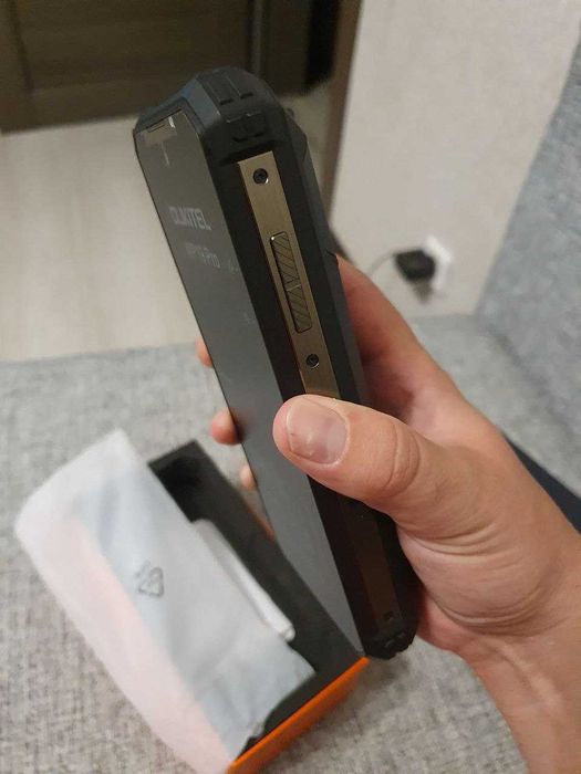 Смартфон Oukitel wp19 pro