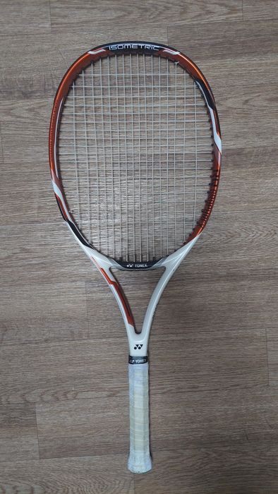 Ракетка для большого тенниса
