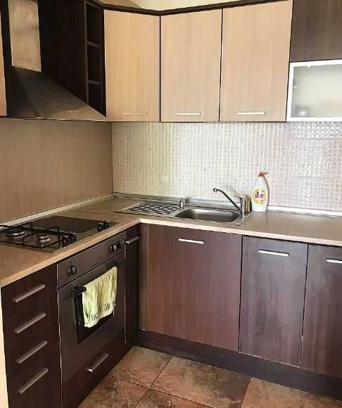 Дава се под наем Двустаен апартамент в Бургас, Славейков - 80 кв.м за 255 € - Снимка #4