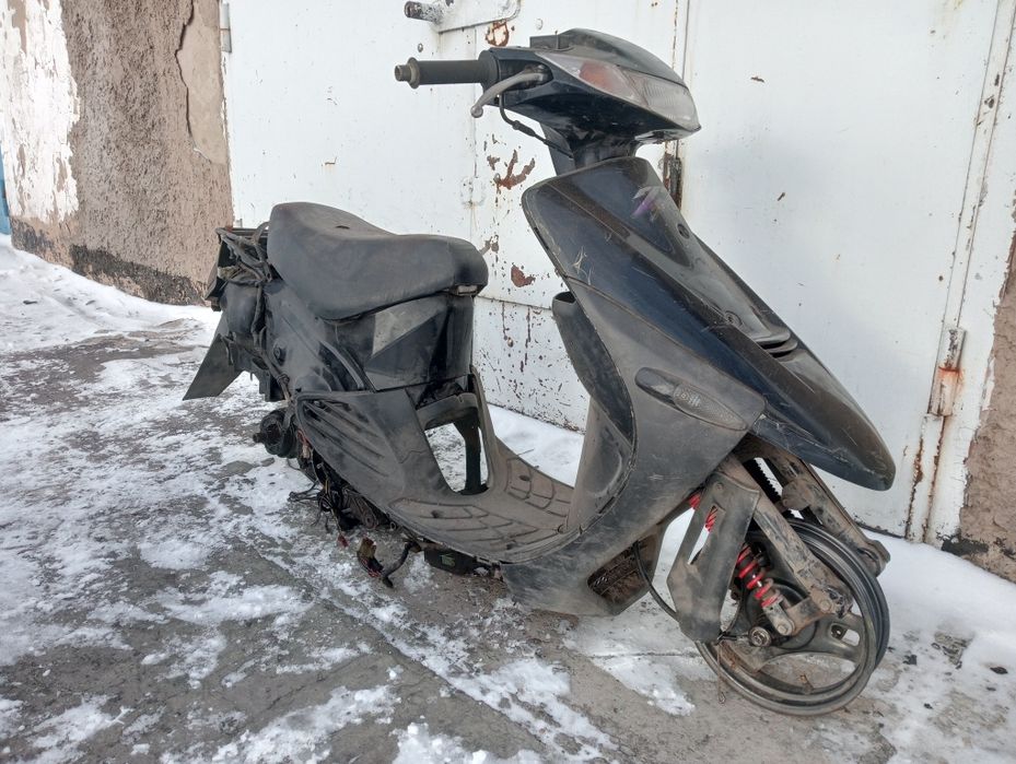 Продам скутер не на ходу.