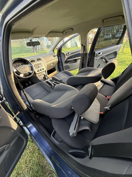 FORD Focus 2004 — imagine 3