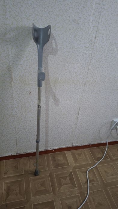 Костыли подлокотники