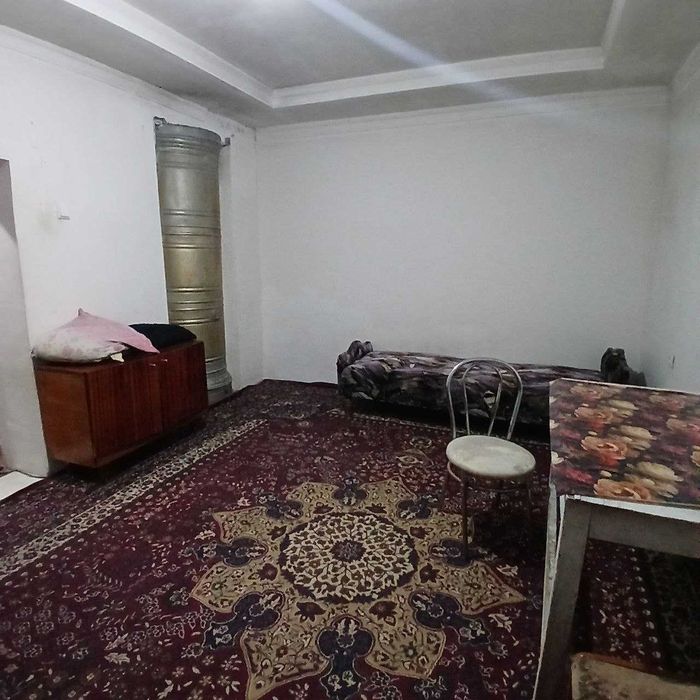 Сдаётся 3-комнатный дворик Персидский район 125$