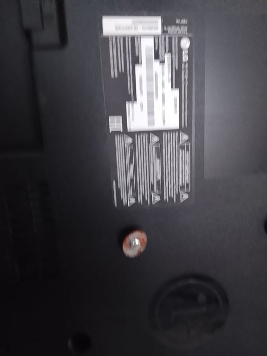 Продам телевизор LG