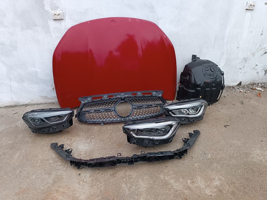 Capota Motor/Bara/Faruri/Grila Radiator/Trager/Mercedes GLA w247