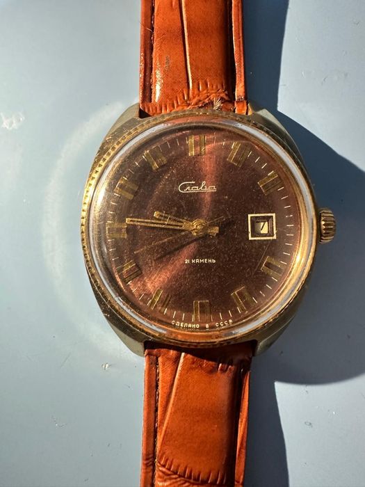 Часы Слава СССР.21 камень