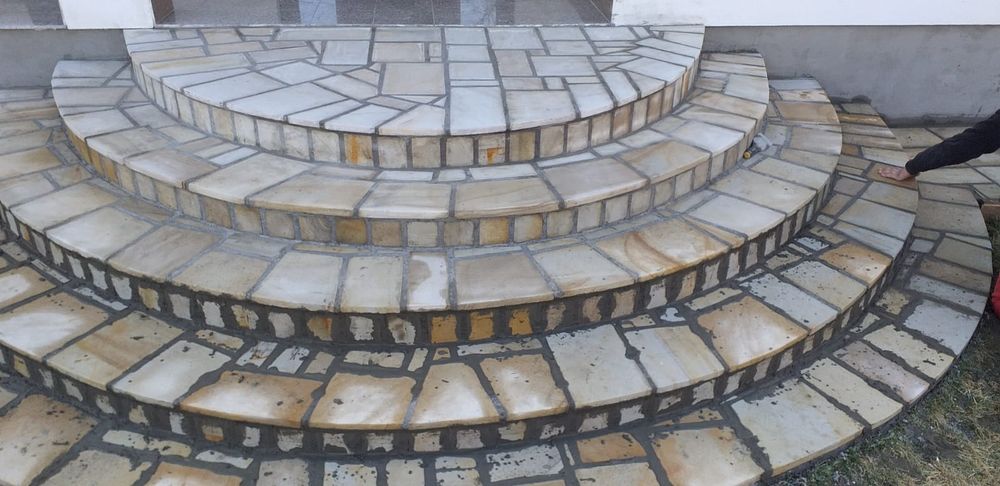 Piatra naturala taiata in gater pt.  scari,trepte si contratrepte