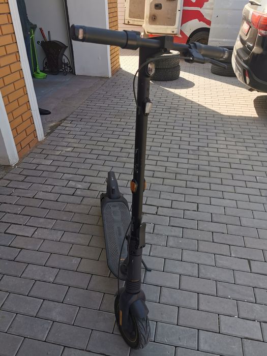 Ninebot Kick Scooter MAX G2