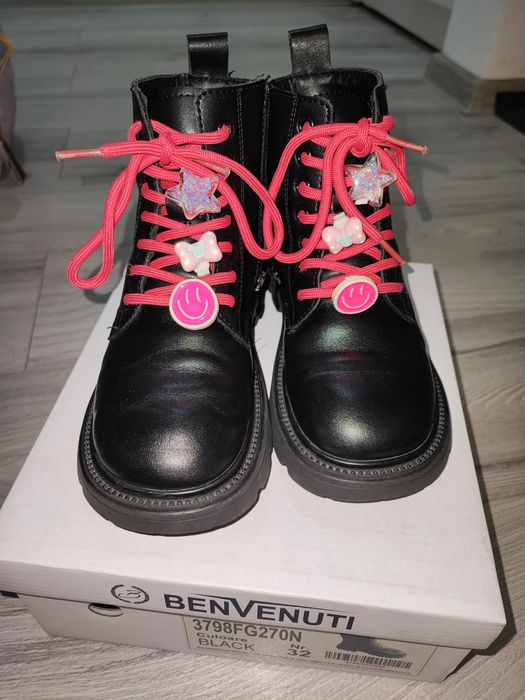 Ghete piele,Benvenuti pt. fetite, marimea 32