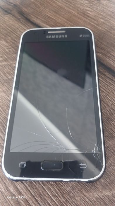 Продам сотовый телефон