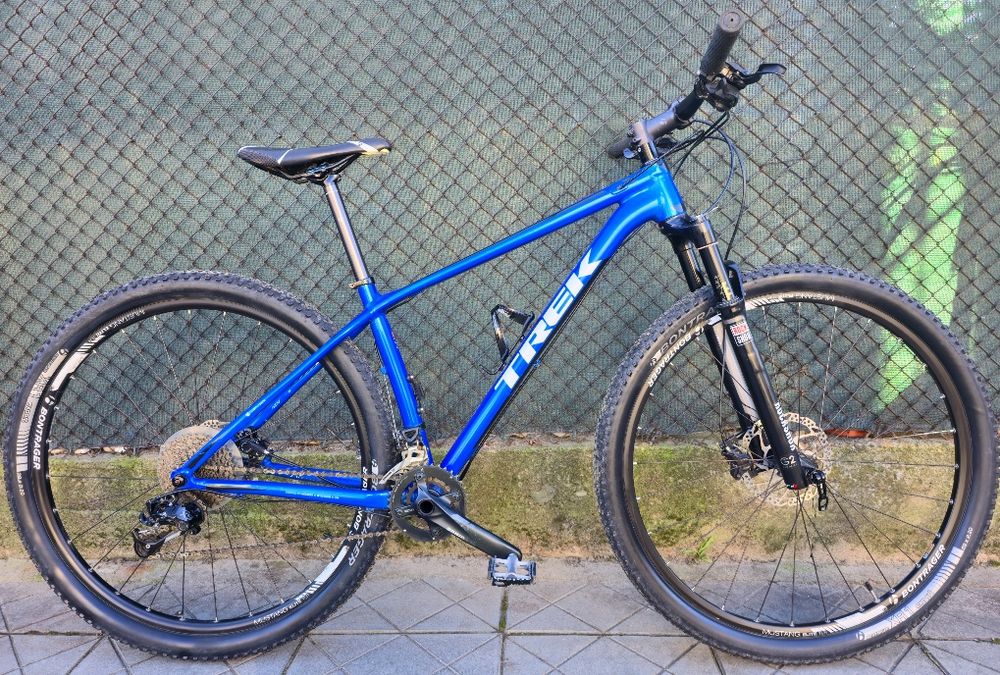 Trek Superfly 6 29 цола М размер рамка 2х10 скорости  Rockshox Reba