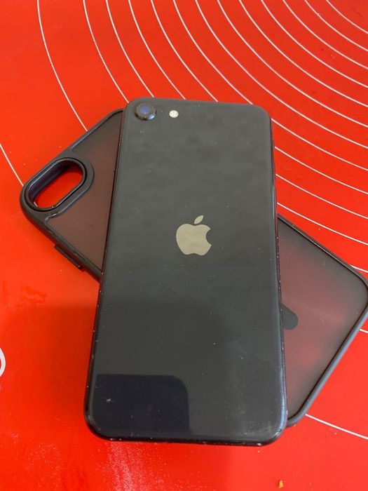 Iphone SE 2020г 256гб