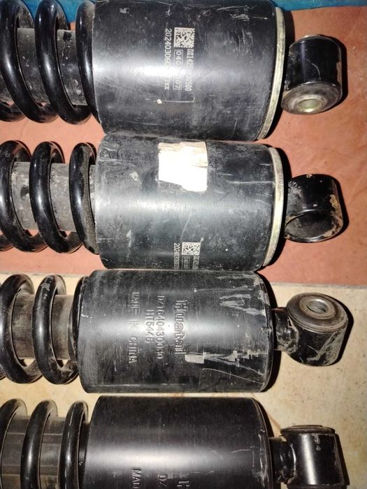 амортизатор на кабину шансиман