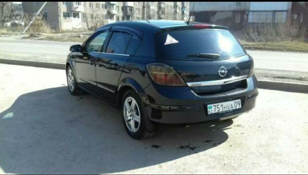 Автомобиль Opel Astra