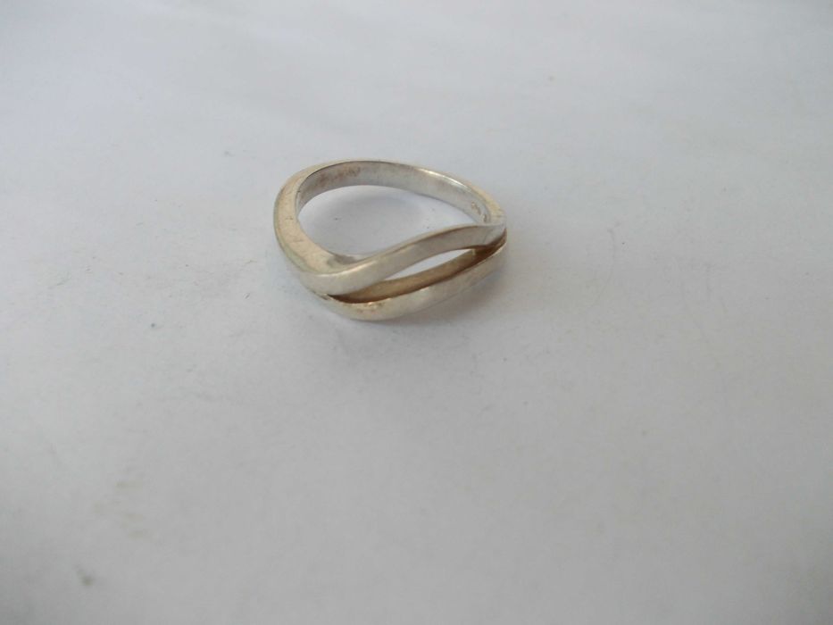 Inel vechi din argint 18