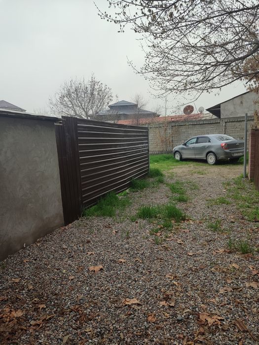 Яшнабад. 1 ком. Двор