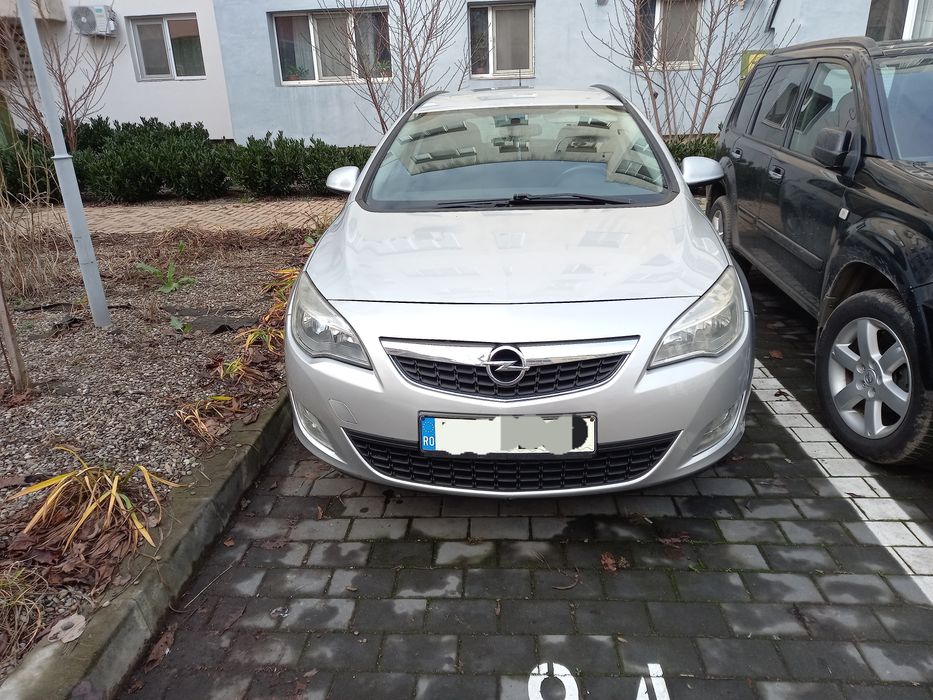 Opel Astra J, 1.7 diesel, 110 CP, Euro 5