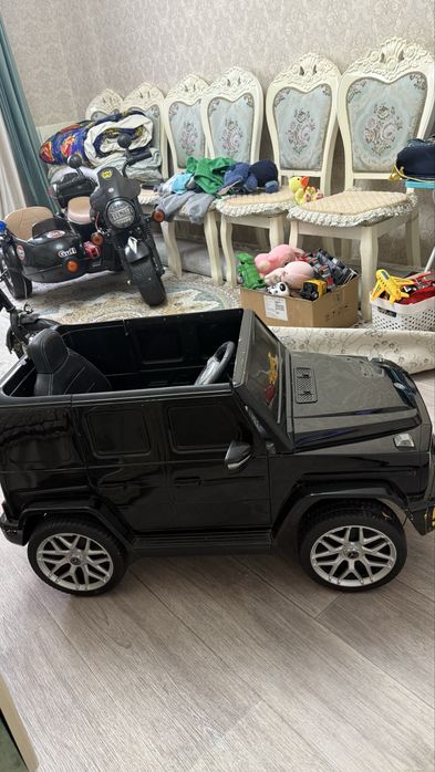 Детская машина гелик