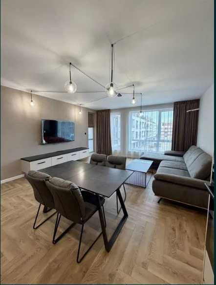 Продава се Двустаен апартамент в Пловдив, Център - 85 кв.м за 921 €/кв.м - Снимка #3