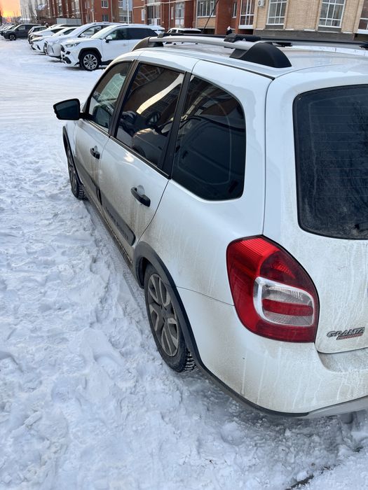 Лада гранта кросс продам