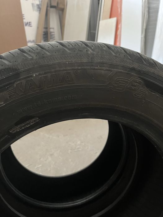 Продам 2 резины Кама 365