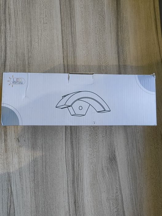 Lumina cu senzor de mișcare