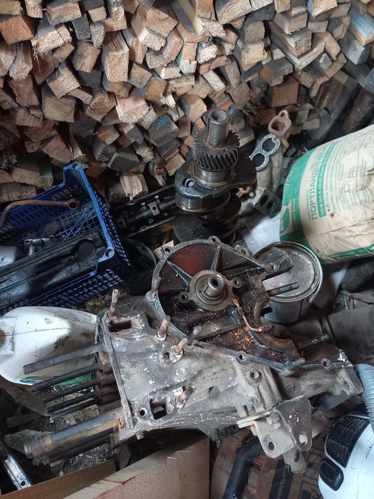 Продам двигатель на вазик