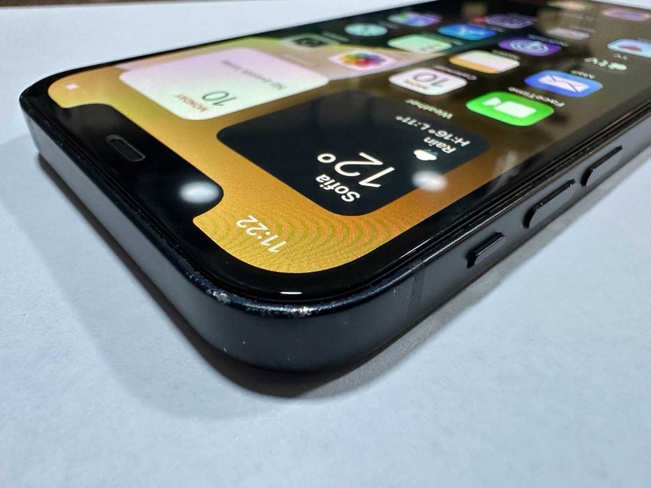 Apple iPhone 12 128GB, Батерия 100%