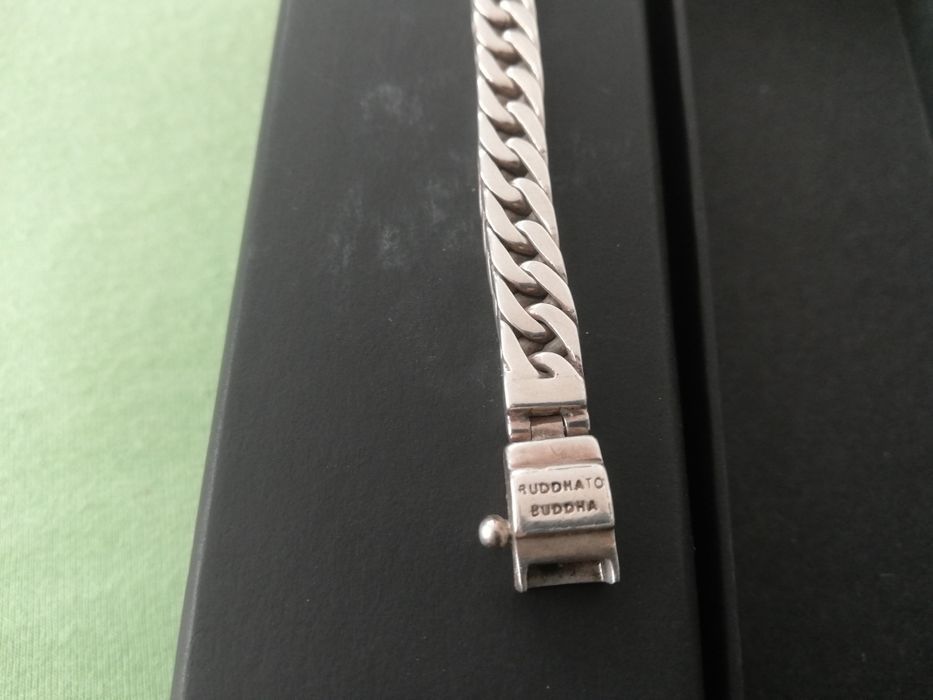 Сребро, гривна и ланец