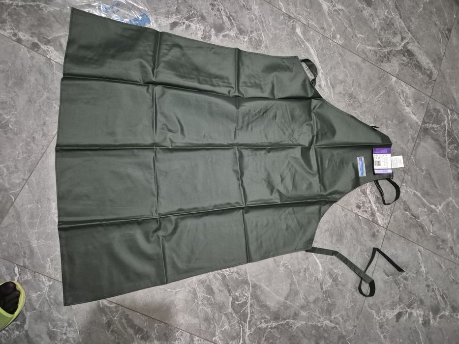 Продам фартук  брезентовый