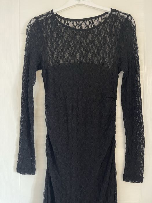 Черна рокля от дантела