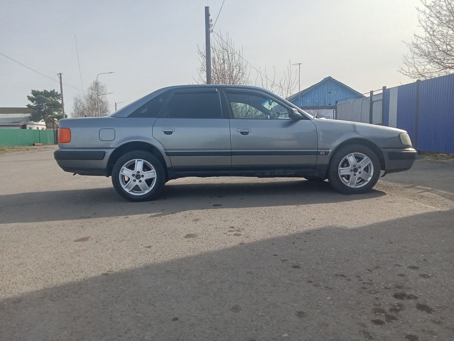 Продам Ауди  100