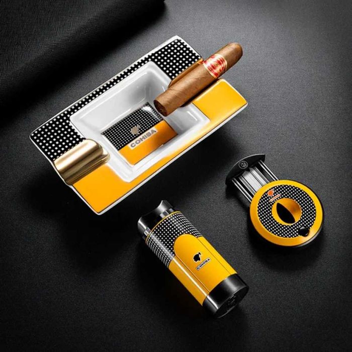 Подаръчен комплект от пепелник,запалка/стойка и ножица за пури
