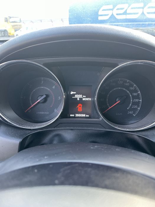 Vând Mitsubishi Asx 2012